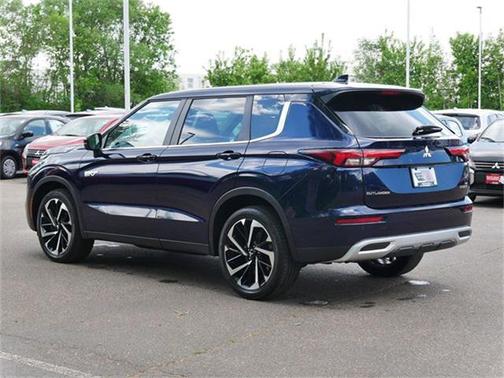 2023 Mitsubishi Outlander PHEV SE S-AWC