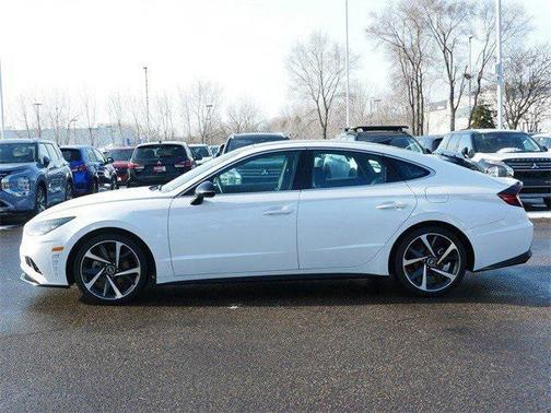 2023 Hyundai SONATA SEL Plus