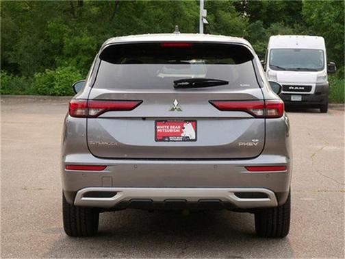2023 Mitsubishi Outlander PHEV SE S-AWC