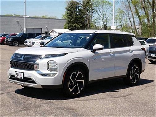 2023 Mitsubishi Outlander PHEV SE S-AWC