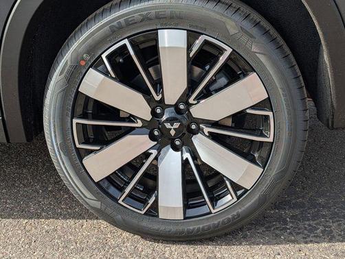Graphite Gray 2026 Mitsubishi Outlander SEL 1.5T S-AWC