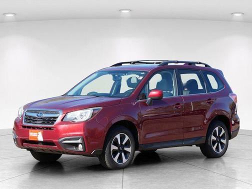 Venetian Red Pearl 2017 Subaru Forester 2.5i Limited