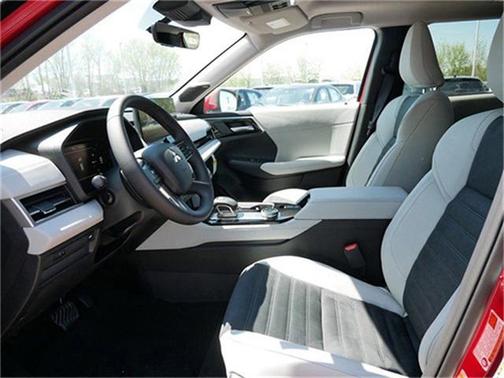2025 Mitsubishi Outlander SE 2.5 S-AWC