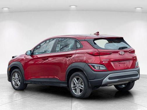 Ultimate Red 2023 Hyundai KONA SE