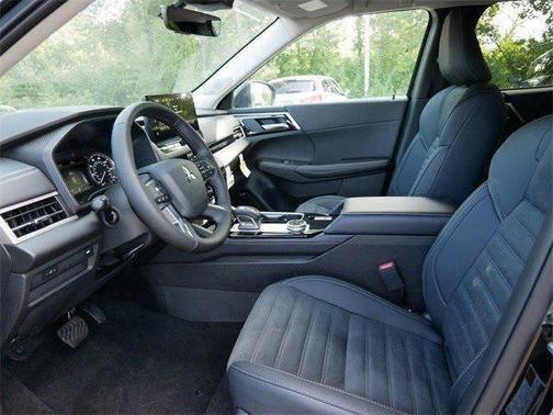 2025 Mitsubishi Outlander SE 2.5 S-AWC