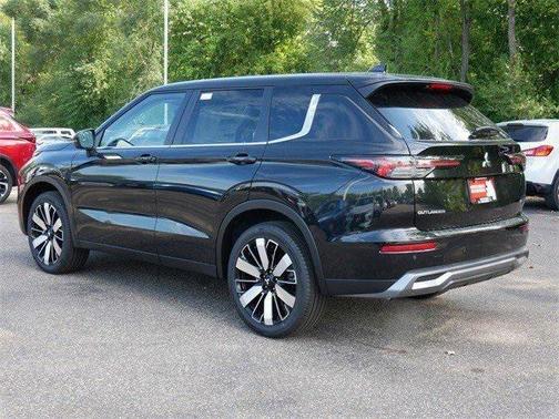 2025 Mitsubishi Outlander SE 2.5 S-AWC