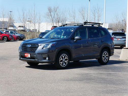 Magnetite Gray Metallic 2023 Subaru Forester Premium