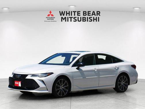 Wind Chill Pearl 2022 Toyota Avalon Touring