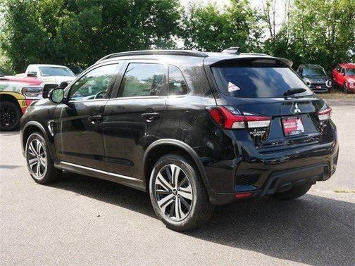 2025 Mitsubishi Outlander Sport 2.4 SEL