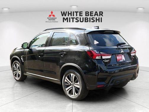 Labrador Black Pearl 2025 Mitsubishi Outlander Sport 2.4 SEL