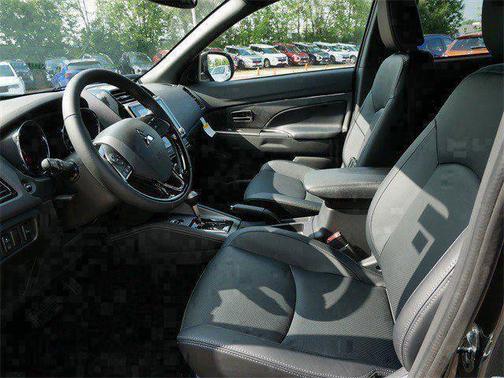 Labrador Black Pearl 2025 Mitsubishi Outlander Sport 2.4 SEL