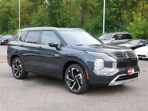 2025 Mitsubishi Outlander PHEV SEL