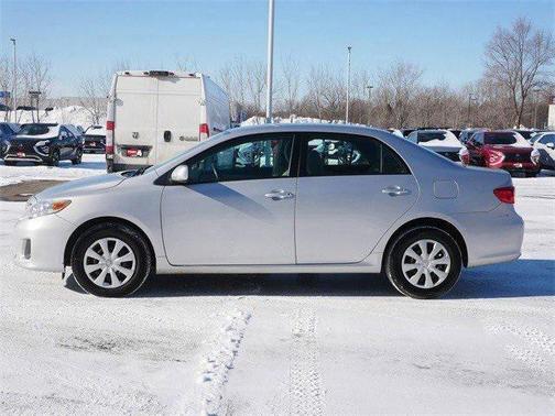 2011 Toyota Corolla LE