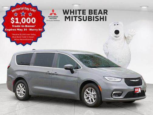 Ceramic Gray Clearcoat 2023 Chrysler Pacifica Touring L