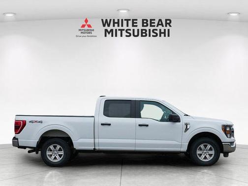 OXFORD WHITE 2023 Ford F-150 XLT