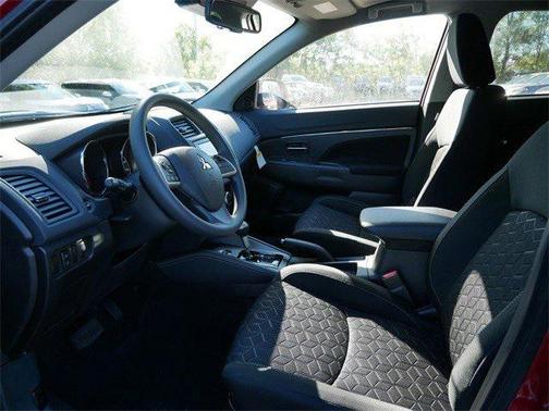 2025 Mitsubishi Outlander Sport 2.0 ES