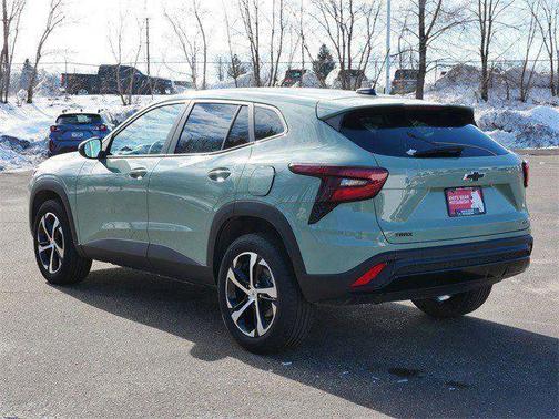 Cacti Green 2024 Chevrolet Trax FWD 1RS