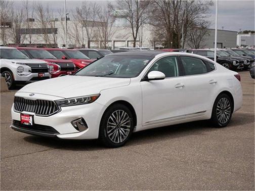 2020 Kia Cadenza Technology