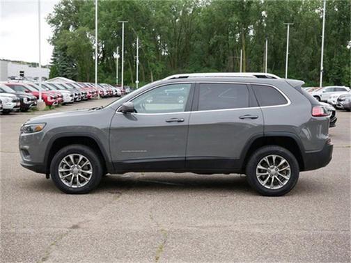 2021 Jeep Cherokee Latitude Lux
