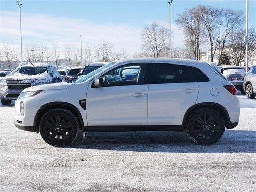 2022 Mitsubishi Outlander Sport 2.0 LE