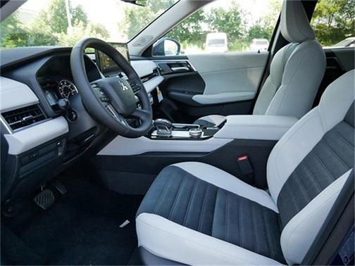 2025 Mitsubishi Outlander SE 2.5 S-AWC