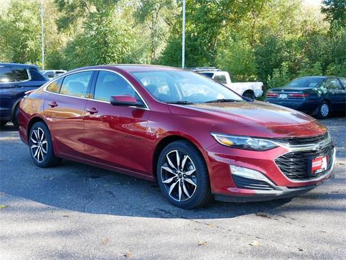 2023 Chevrolet Malibu FWD RS