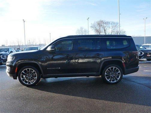 2022 Jeep Wagoneer Series III 4x4