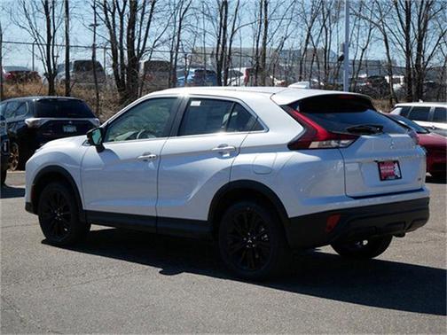 2025 Mitsubishi Eclipse Cross LE