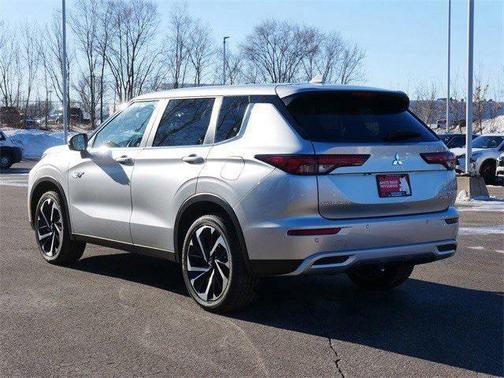 2025 Mitsubishi Outlander PHEV SE S-AWC