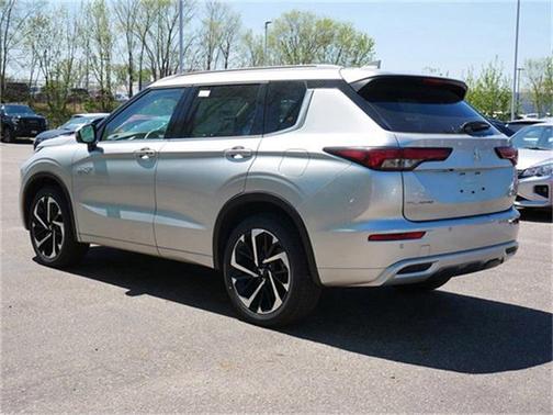 2025 Mitsubishi Outlander PHEV SEL