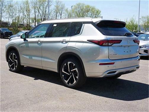 2025 Mitsubishi Outlander PHEV SEL