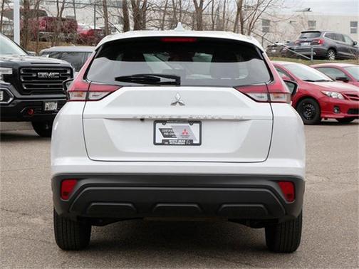 2022 Mitsubishi Eclipse Cross ES