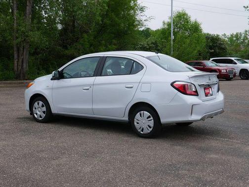 White Diamond 2024 Mitsubishi Mirage G4 ES
