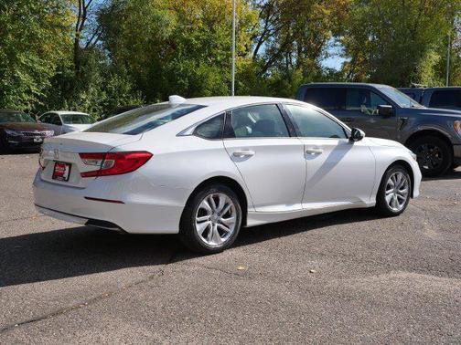 Platinum White Pearl 2019 Honda Accord LX