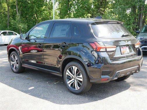 2025 Mitsubishi Outlander Sport SE