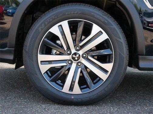 2025 Mitsubishi Outlander Sport SE