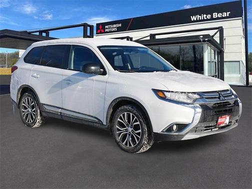 2016 Mitsubishi Outlander ES