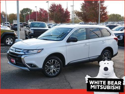 2016 Mitsubishi Outlander ES