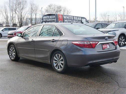 2017 Toyota Camry Hybrid XLE