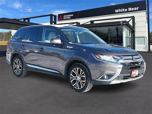 2016 Mitsubishi Outlander SE
