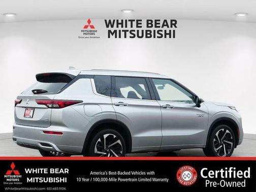 Silver Alloy 2025 Mitsubishi Outlander PHEV SEL