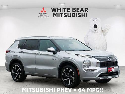 Silver Alloy 2025 Mitsubishi Outlander PHEV SEL