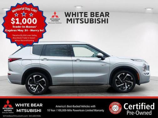 Silver Alloy 2025 Mitsubishi Outlander PHEV SEL
