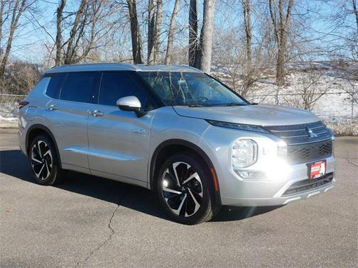 2023 Mitsubishi Outlander PHEV SEL