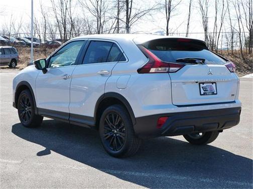 2024 Mitsubishi Eclipse Cross LE