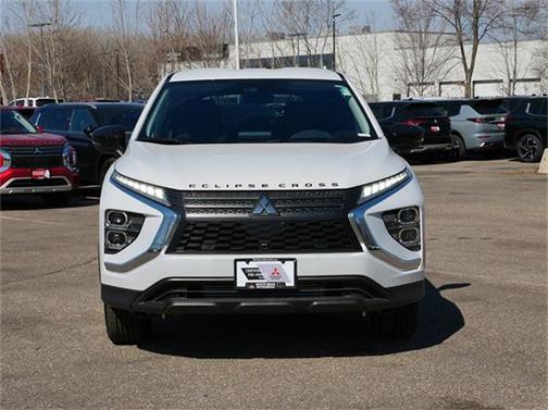 2024 Mitsubishi Eclipse Cross LE
