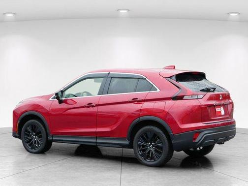 Red Diamond 2022 Mitsubishi Eclipse Cross LE