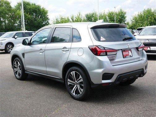 2025 Mitsubishi Outlander Sport SE