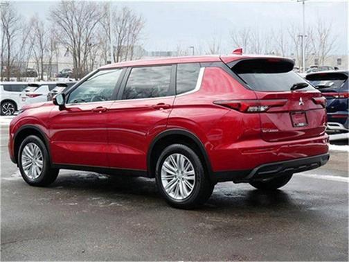 2024 Mitsubishi Outlander ES 2.5 S-AWC