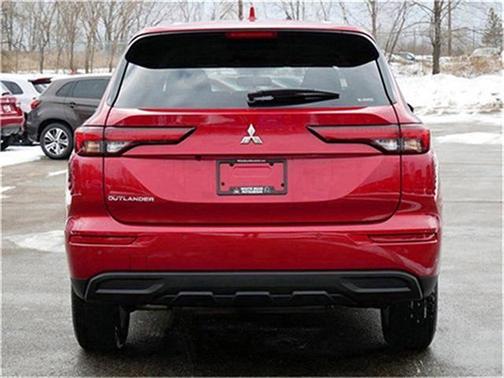 2024 Mitsubishi Outlander ES 2.5 S-AWC
